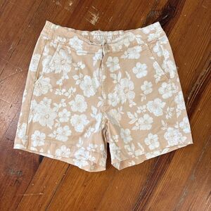 Jachs Girlfriend Women's Stretch Satin Chino Shorts Tropical Floral Medium